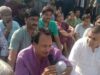 जुआ फड़ से भागे दुकानदार की संदिग्ध मौत, पुलिस पर पिटाई का आरोप