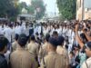 स्टाइपेंड बढ़ाने की मांग पर अड़े MBBS इंटर्न डॉक्टर, पुलिस कार्रवाई के विरोध में सरकारी अस्पतालों की OPD बंद