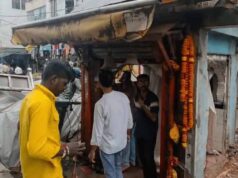 JCB-क्रेन भी नहीं हिला पाई ‘डॉक्टर हनुमान’, करीब 1000 साल पुरानी प्रतिमा हटाने पहुंचे IIT एक्सपर्ट्स