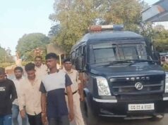 Bilaspur में बवाल के 5 आरोपियों का निकला जुलूस, पुलिस ने कराया पैदल मार्च