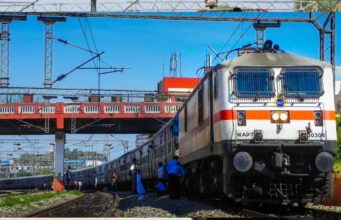 Diwali-Chhath Special Trains: त्योहारों पर घर जाना होगा आसान, स्पेशल ट्रेनों का ऐलान; देखें रूट और शेड्यूल