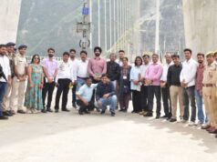 पत्र सूचना कार्यालय, भोपाल के नेतृत्व में जम्मू पहुंचे पत्रकारों के दल ने रियासी में दुनिया के सबसे ऊंचे चिनाब रेल आर्च ब्रिज और अंजी ब्रिज का अवलोकन किया