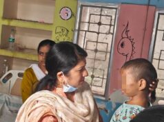 तीन साल के मासूम से क्रूरता पर बाल आयोग सख्त अस्पताल मिलने पहुंची आयोग की अध्यक्ष