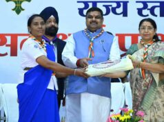 रायपुर : गांधी और शास्त्री जयंती पर राज्य स्तरीय सर्वधर्म प्रार्थना सभा आयोजित