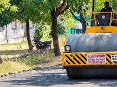 धार में बिना भूमिपूजन-प्रचार छह घंटे में सुधरा अस्पताल का जर्जर रास्ता, समाजसेवियों ने कराया डामरीकरण