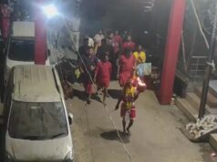 खप्पर यात्रा में आधी रात तलवार लेकर निकलीं देवी, डिप्टी CM विजय शर्मा ने किए दर्शन