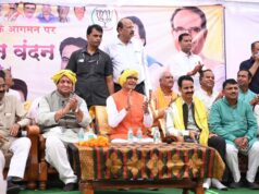 शिवराज सिंह चौहान ने नीलगढ़ के विस्थापित आदिवासी परिवारों के त्याग को किया नमन
